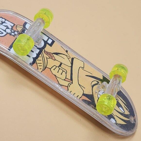 Vintage 2000 Jam Kid Stuff Mini Fingerboard Skateboard Toy - Picture 5 of 6